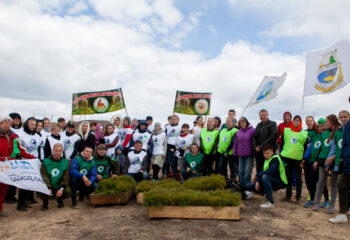 190520(23)-1-00-trees-planting