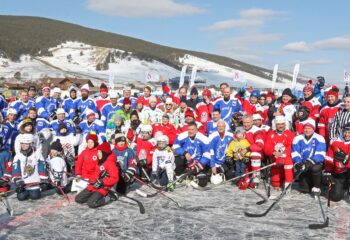 08-03-21-hockey-2